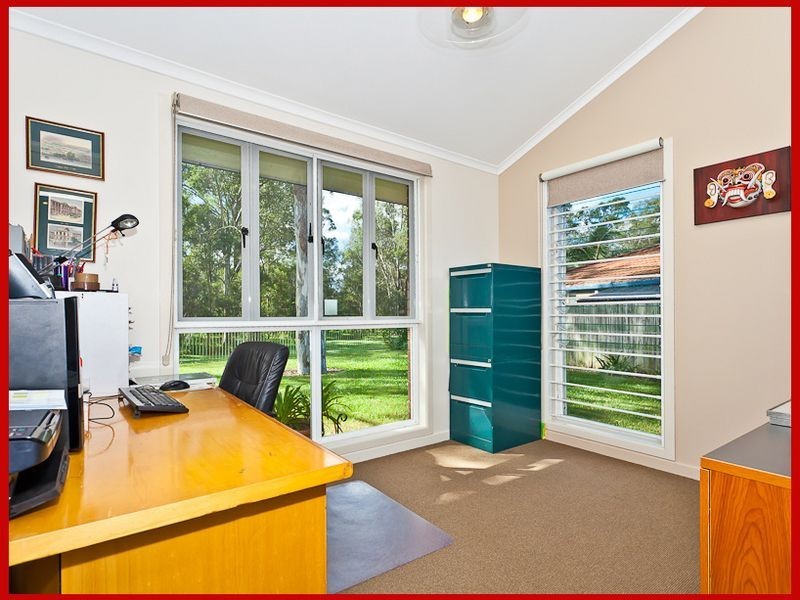 5 Eastwood Place, Mcdowall QLD 4053