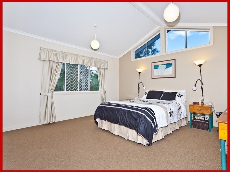 5 Eastwood Place, Mcdowall QLD 4053