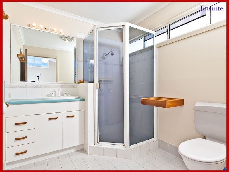 5 Eastwood Place, Mcdowall QLD 4053