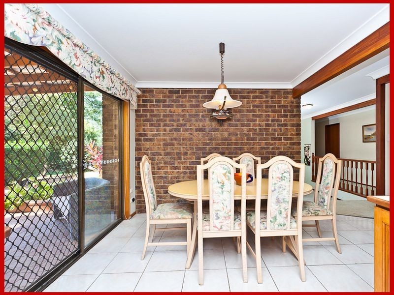 4 Mangifera Close, Wights Mountain QLD 4520