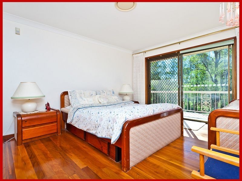 4 Mangifera Close, Wights Mountain QLD 4520