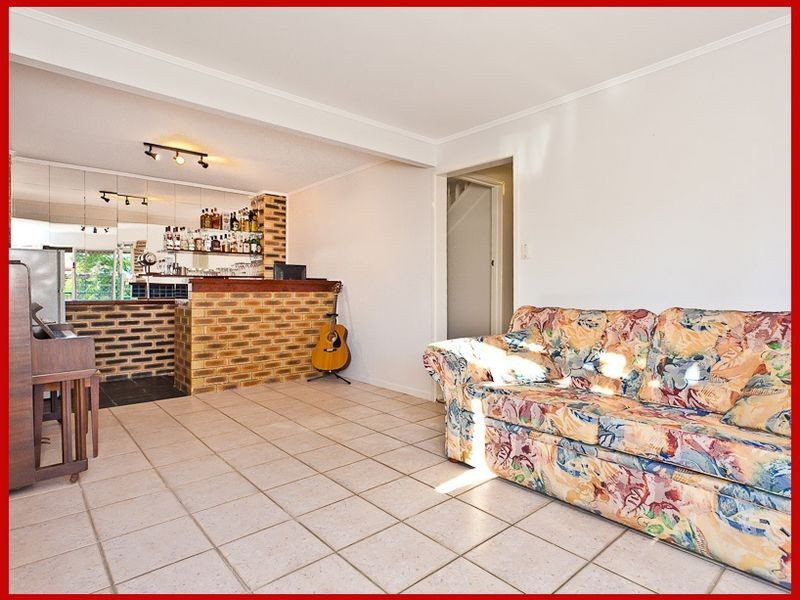 12 Farrow Street, Mcdowall QLD 4053