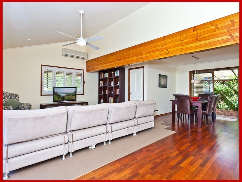 7 Astaire Place, Mcdowall QLD 4053