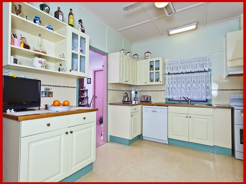 5 Bega Street, Grange QLD 4051