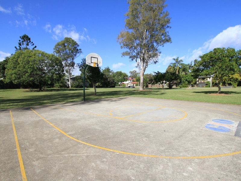 54 Hilda Street, Alderley QLD 4051