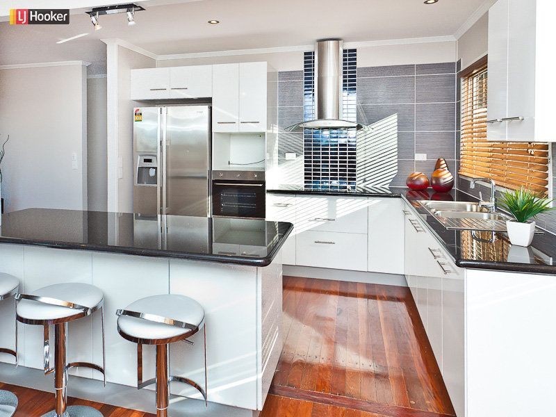 63 Plucks Road, Arana Hills QLD 4054