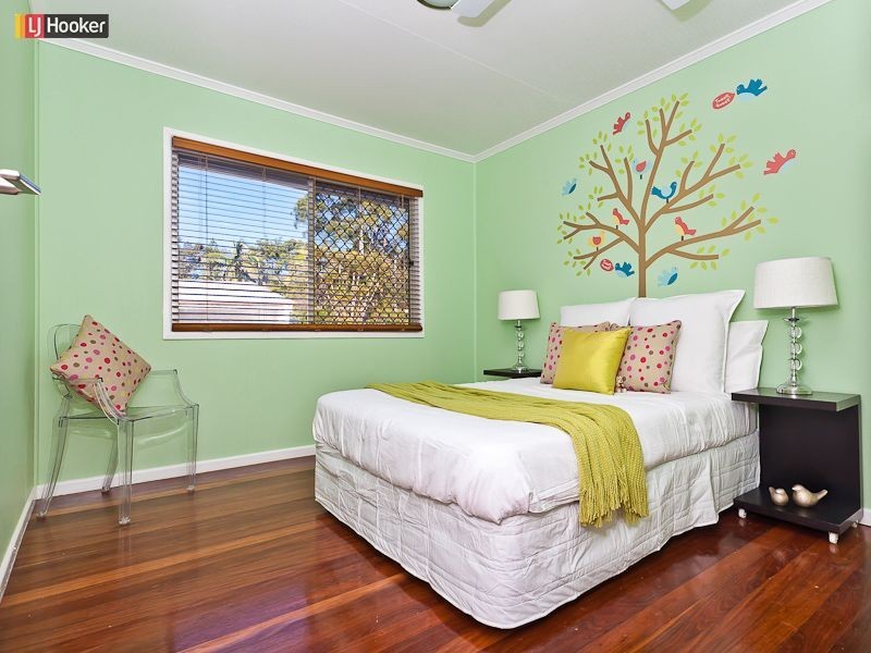 63 Plucks Road, Arana Hills QLD 4054