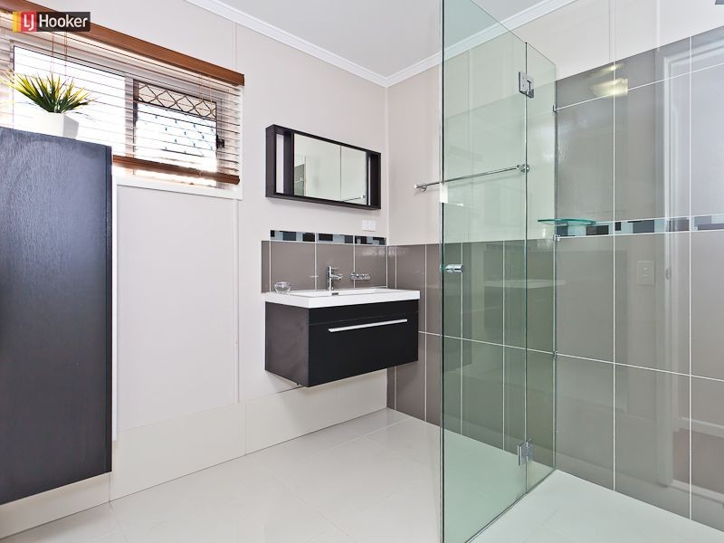 63 Plucks Road, Arana Hills QLD 4054