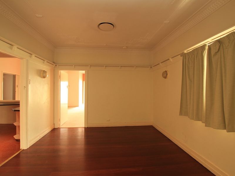 37 Seventh Avenue, Kedron QLD 4031