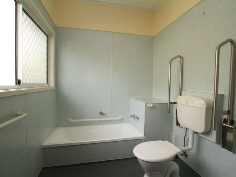 37 Seventh Avenue, Kedron QLD 4031