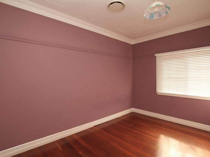 37 Seventh Avenue, Kedron QLD 4031