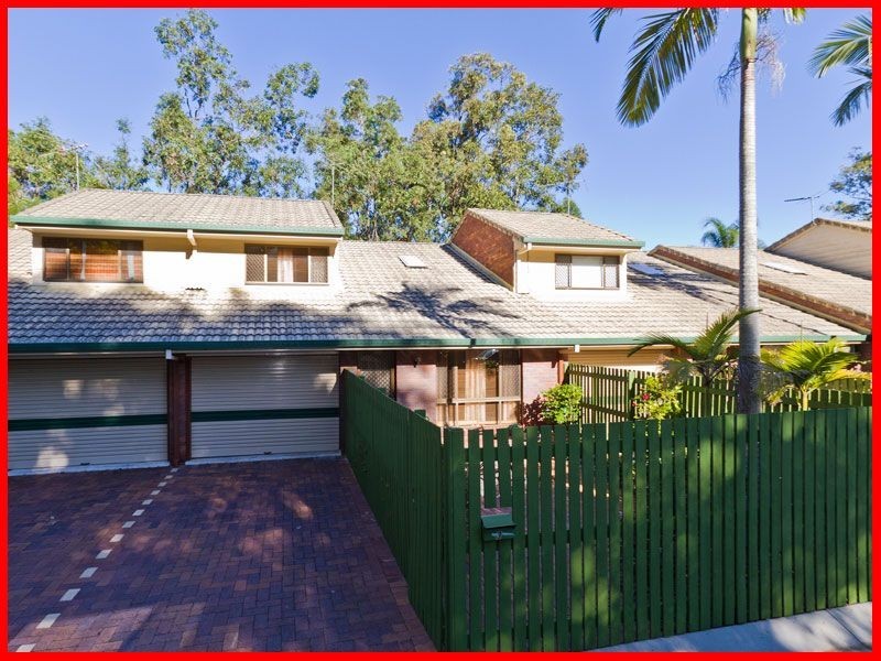 3/5 Quinnia Court, Ferny Hills QLD 4055