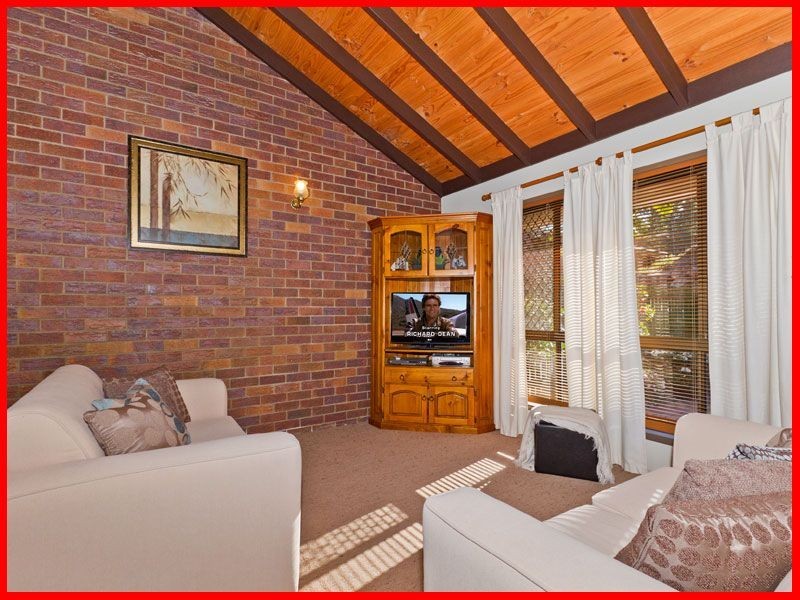 3/5 Quinnia Court, Ferny Hills QLD 4055