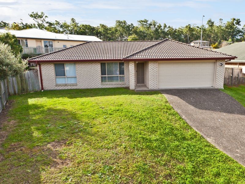 5 Warrigal Place, Arana Hills QLD 4054