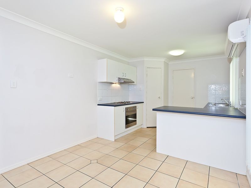 5 Warrigal Place, Arana Hills QLD 4054