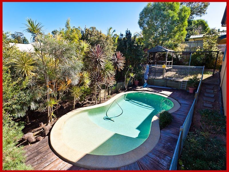 7 Meilland Court, Eatons Hill QLD 4037