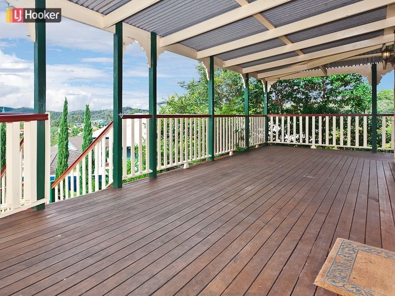 12 Honeybee Place, Upper Kedron QLD 4055