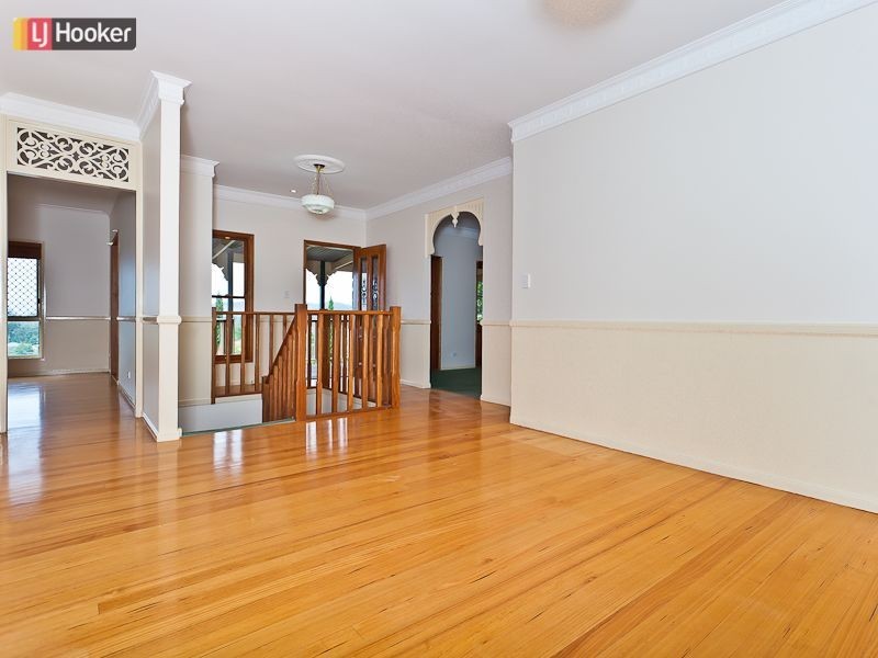 12 Honeybee Place, Upper Kedron QLD 4055