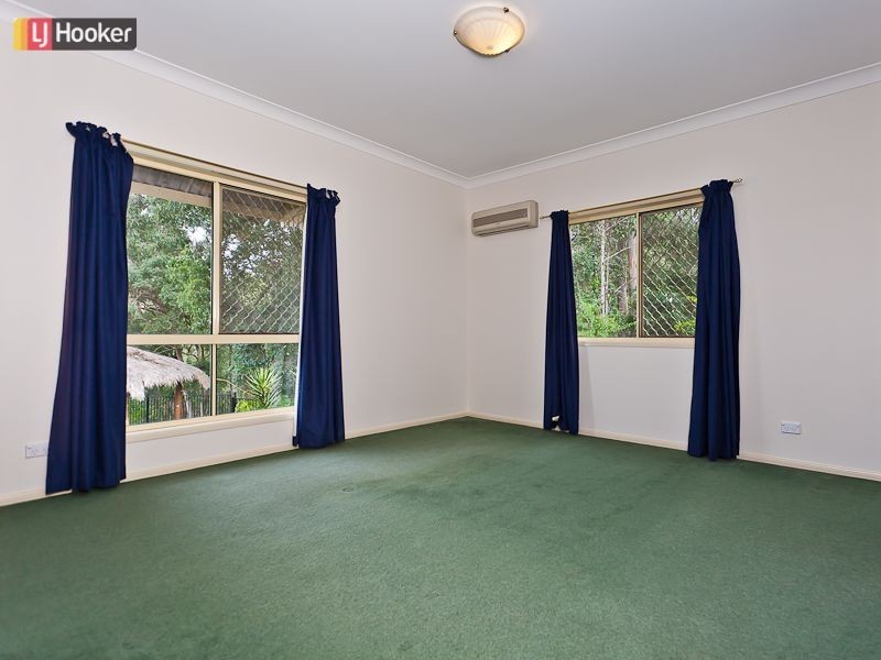 12 Honeybee Place, Upper Kedron QLD 4055