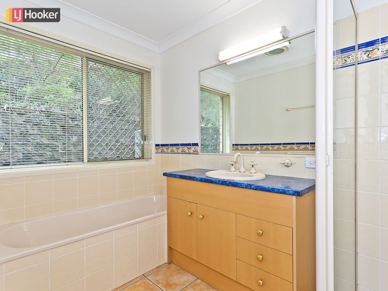 12 Honeybee Place, Upper Kedron QLD 4055