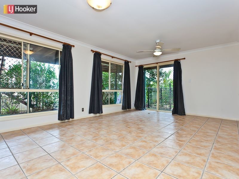 12 Honeybee Place, Upper Kedron QLD 4055