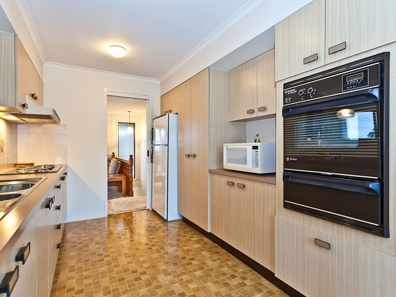 27 Gimba St, Mitchelton QLD 4053