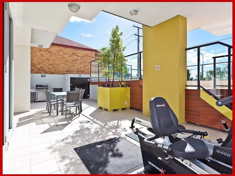 605/1 Kingsmill Street, Chermside QLD 4032