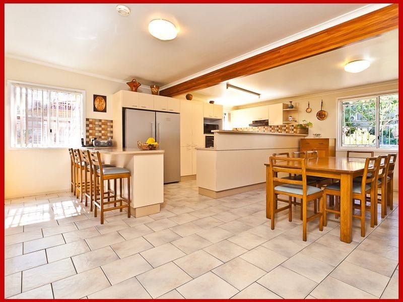 11 Illawarra Street, Everton Park QLD 4053