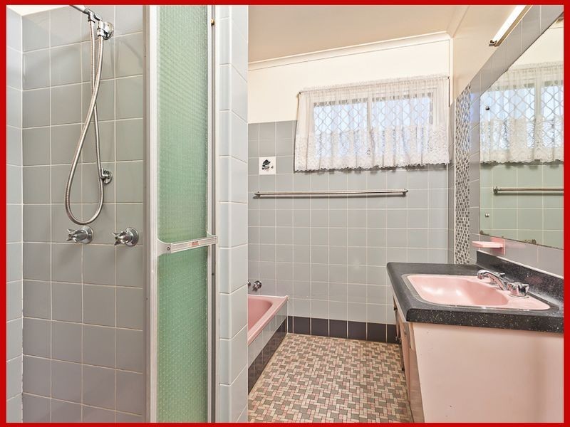 11 Illawarra Street, Everton Park QLD 4053