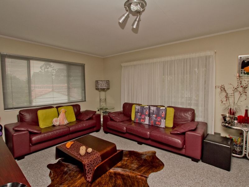 4 Redgrave Street, Stafford Heights QLD 4053