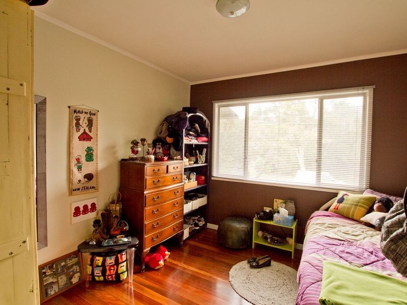 4 Redgrave Street, Stafford Heights QLD 4053