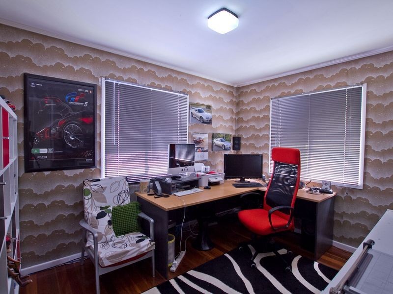 4 Redgrave Street, Stafford Heights QLD 4053