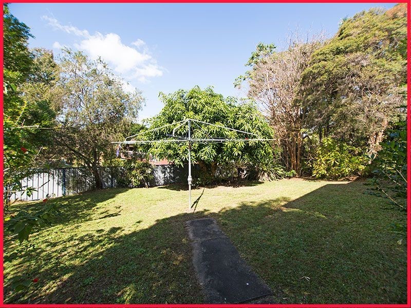 17 Ansford Street, Stafford Heights QLD 4053