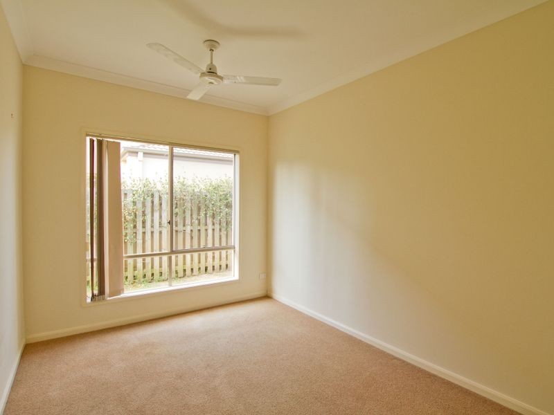 23 Marsh Parade, North Lakes QLD 4509