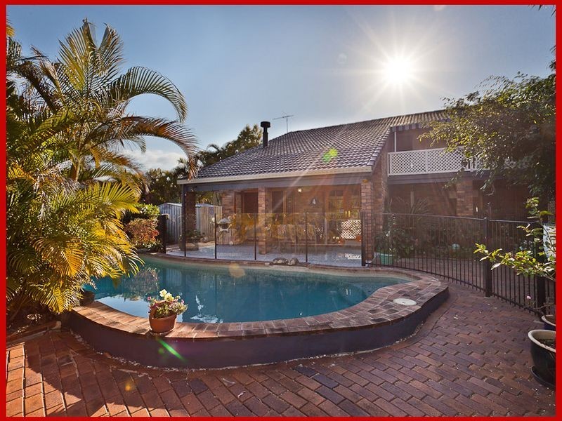 16 Peppard Street (2 Poitier Street), Mcdowall QLD 4053