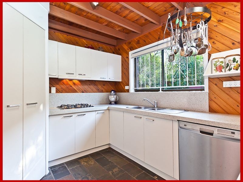 16 Peppard Street (2 Poitier Street), Mcdowall QLD 4053