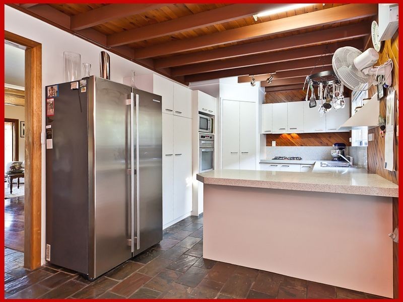 16 Peppard Street (2 Poitier Street), Mcdowall QLD 4053