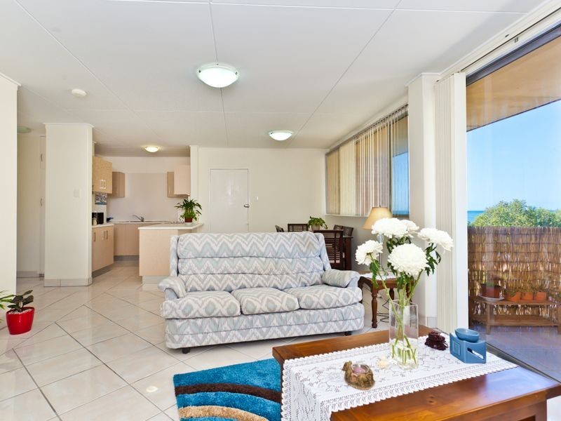9/40 Prince Edward Parade, Redcliffe QLD 4020