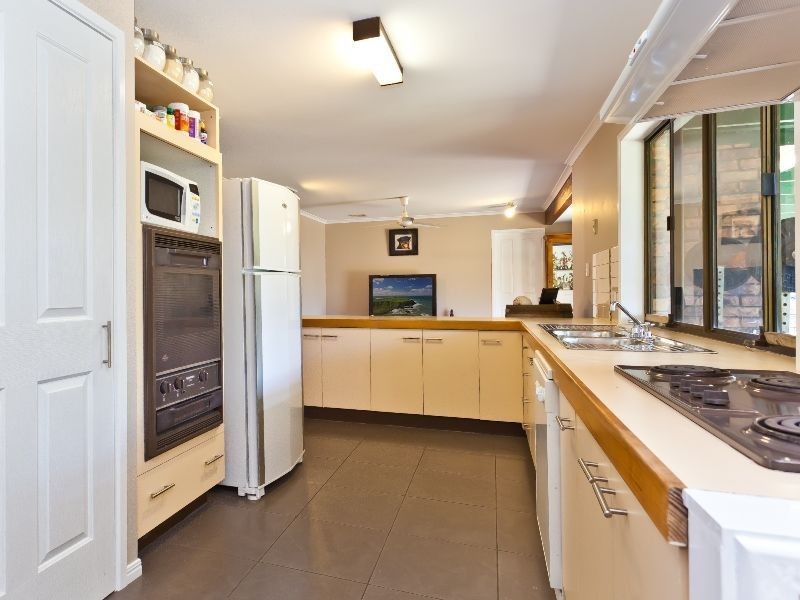 3 Bixby Court, Mcdowall QLD 4053