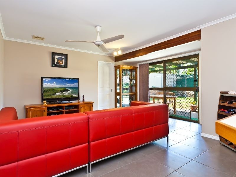 3 Bixby Court, Mcdowall QLD 4053