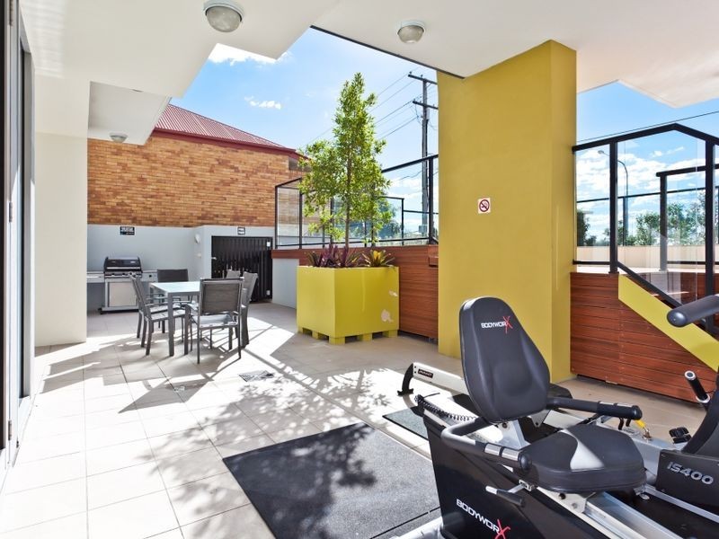 203/1 Kingsmill Street, Chermside QLD 4032