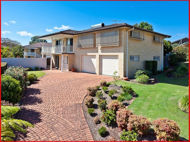 4 Murch Street, Everton Park QLD 4053