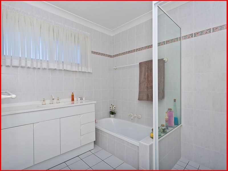 4 Murch Street, Everton Park QLD 4053