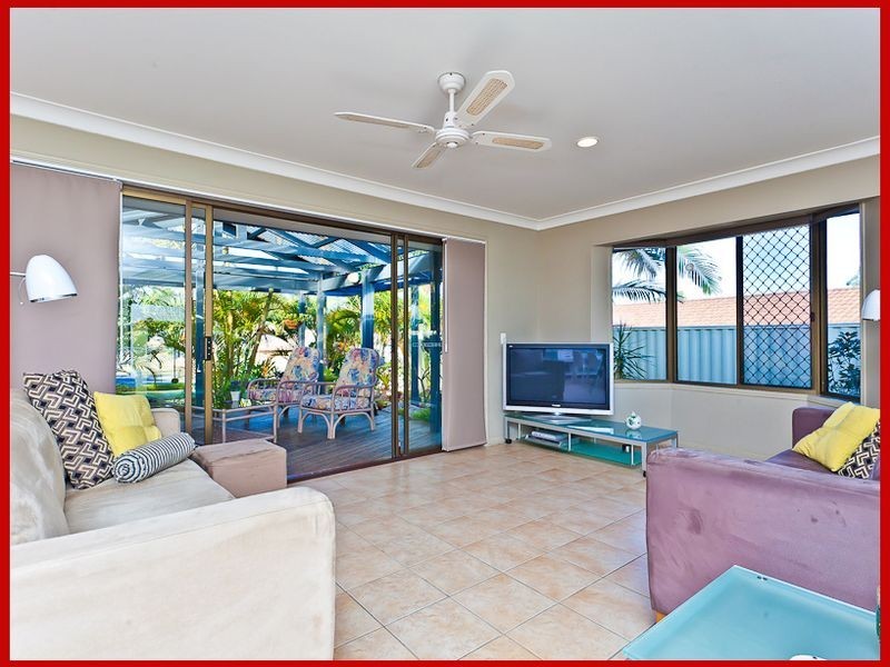 6 Savalas Street, Mcdowall QLD 4053