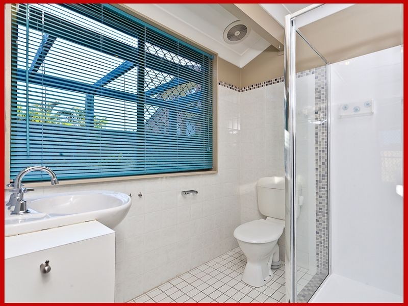 6 Savalas Street, Mcdowall QLD 4053