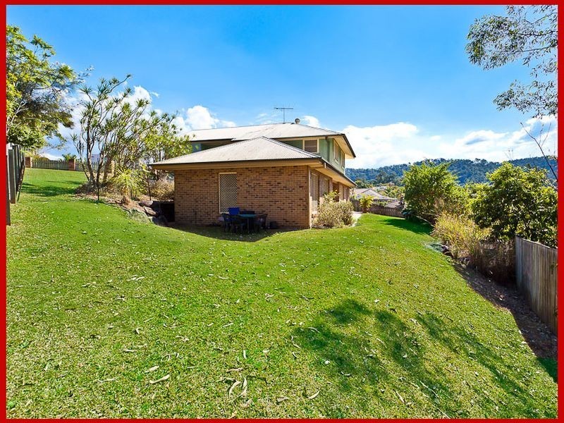 6 Clyde Court, Ferny Grove QLD 4055