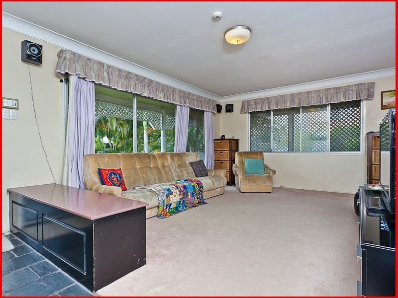 12 Heflin Street, Everton Park QLD 4053