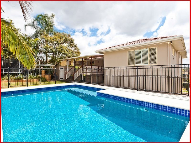 18 O’Toole Street, Everton Park QLD 4053