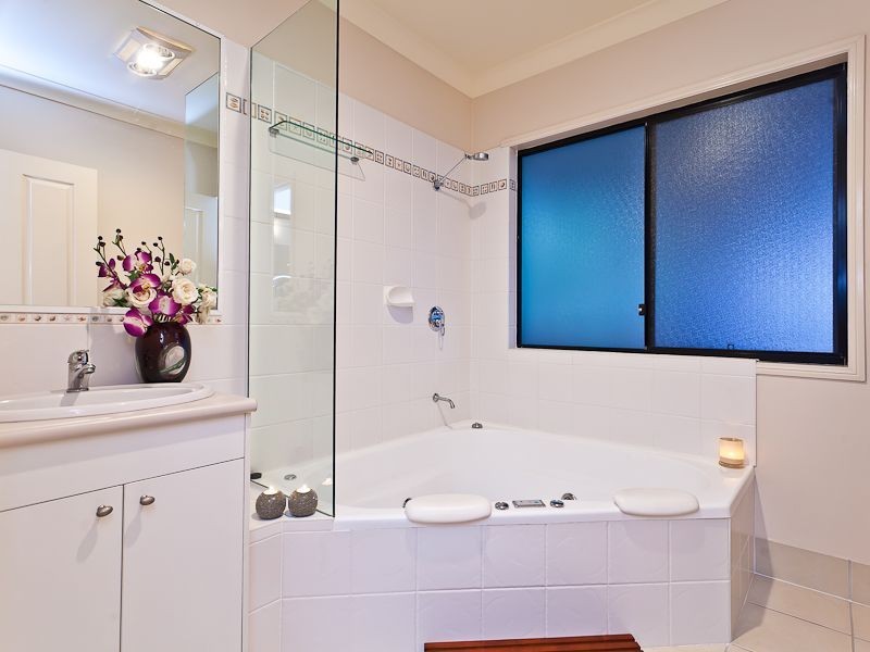 19/976 Samford Road, Keperra QLD 4054