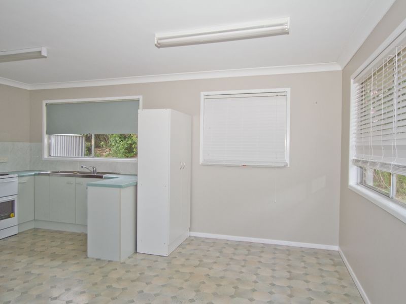 4 Eldershaw Street, Everton Park QLD 4053